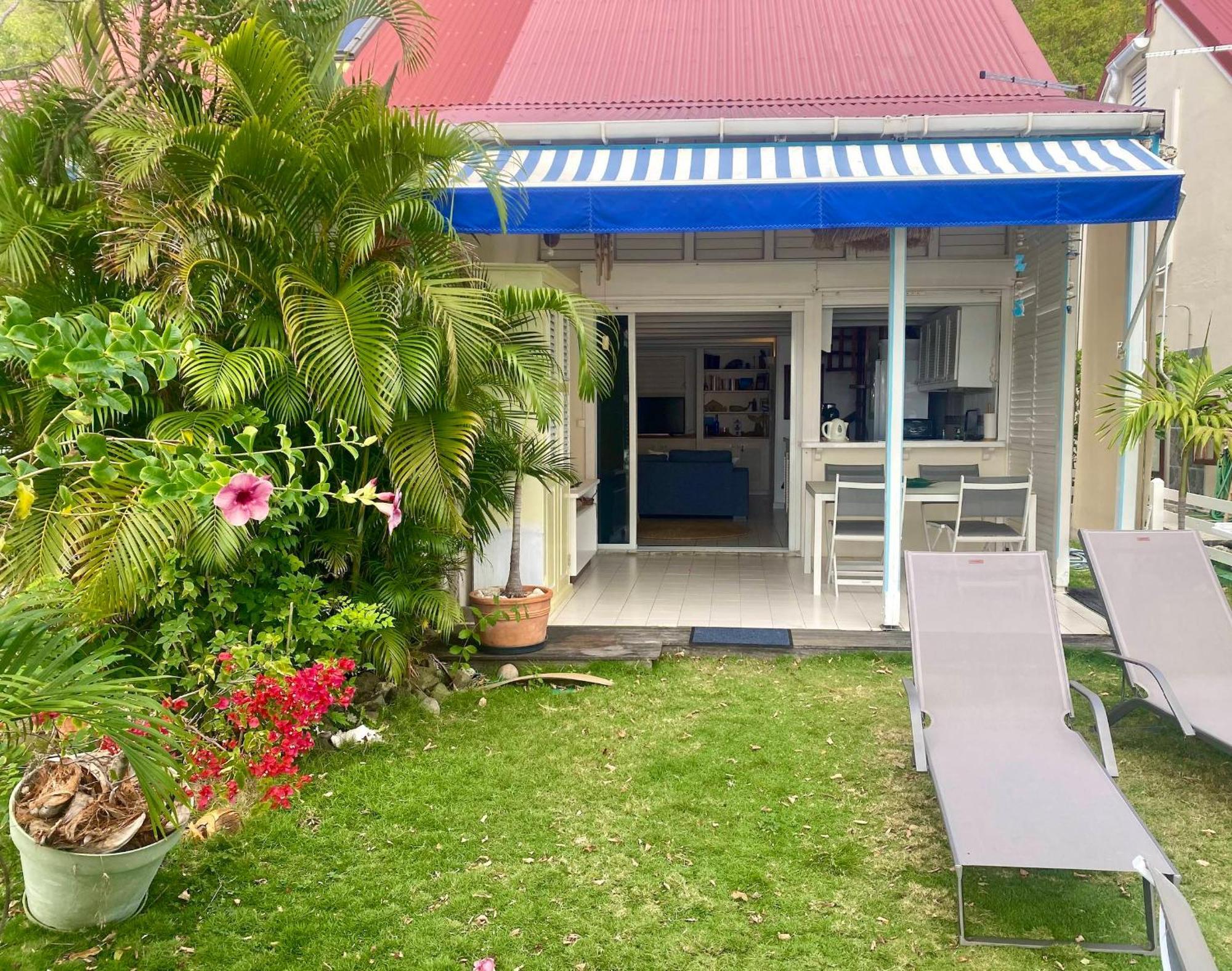 Bungalow Anolis Face A La Mer A 2 Min De La Plage. Terre-De-Haut Extérieur photo